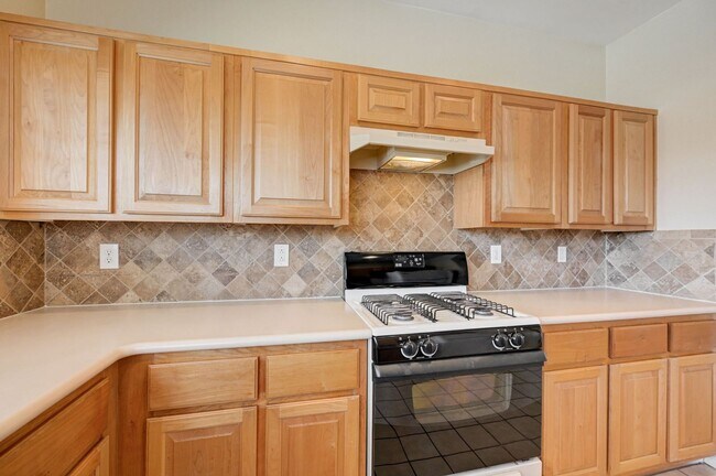 Building Photo - 1107 Aldenwood Ave