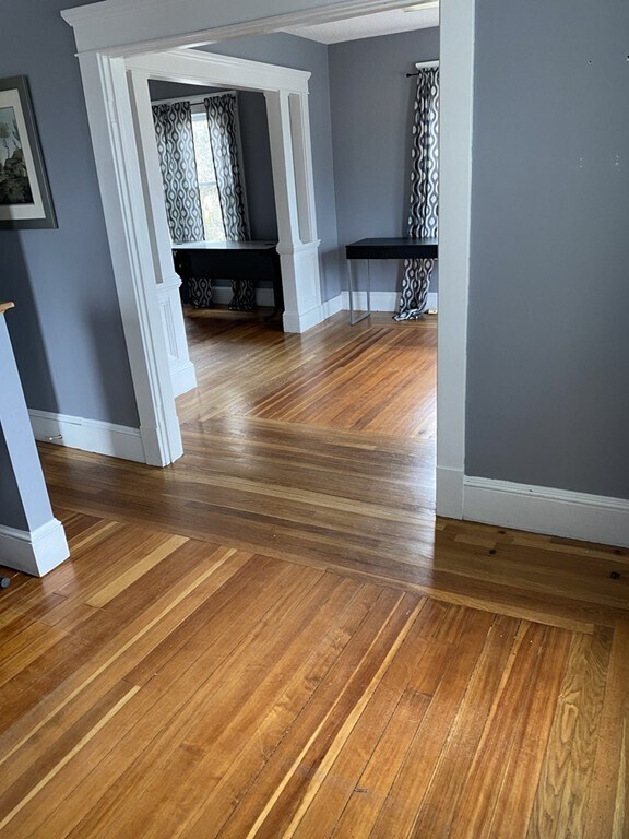 Building Photo - 674 N Main St