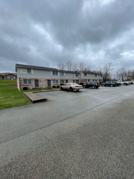 Building Photo - 110 Youngstown Rd