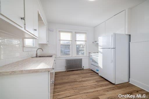 Building Photo - 824 7th St