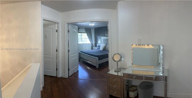 Building Photo - 12406 NW 7th Ln