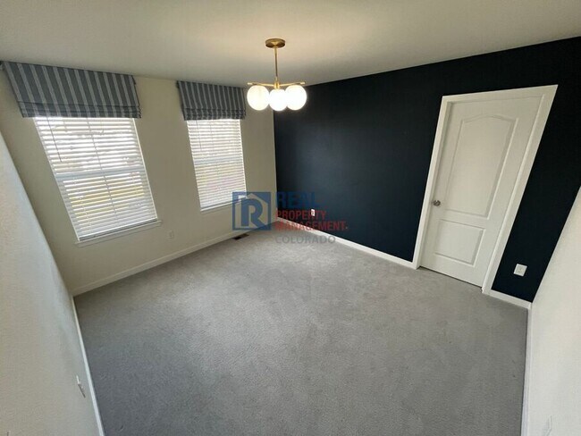 Building Photo - 2909 Comet St