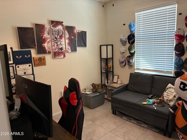 Building Photo - 24588 W Raymond St