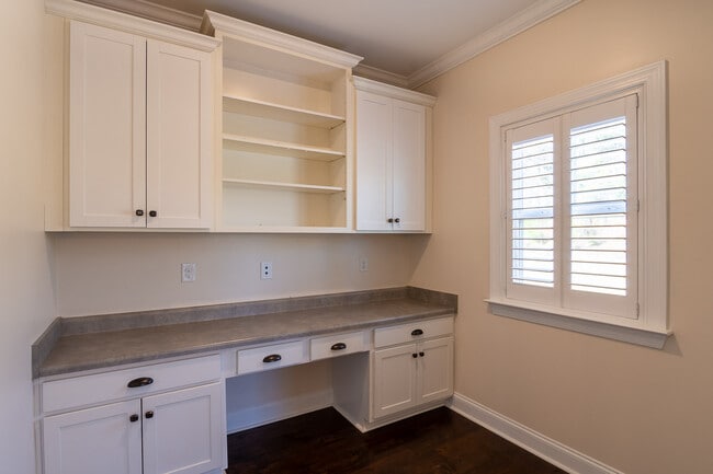 Building Photo - 2314 Malone Wy