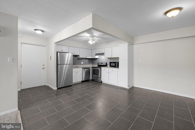 Building Photo - 64 Welsh Tract Rd