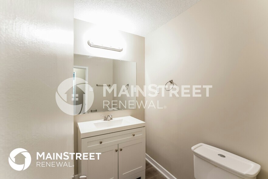 Building Photo - 3814 Mars Ave