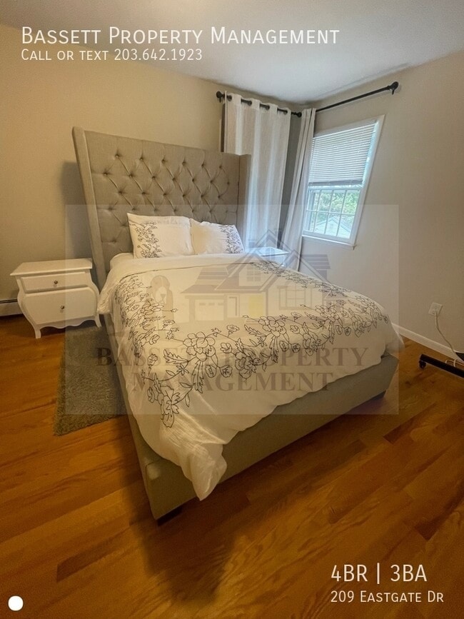 Building Photo - 209 Eastgate Dr