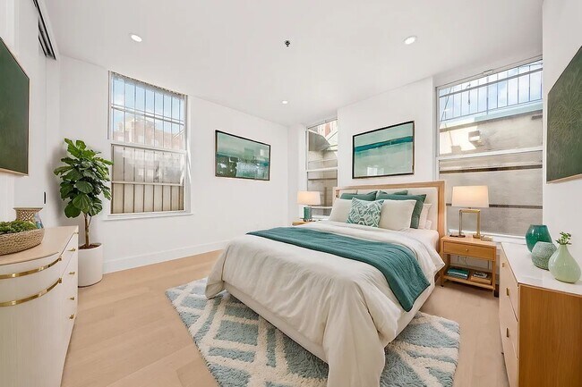 Building Photo - 110 Reade St