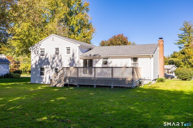 Building Photo - 99 Fuller Dr