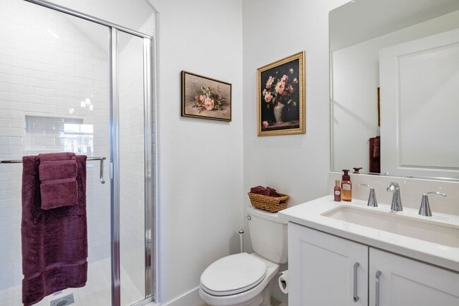 Building Photo - Beautiful 5bed/4bath for Rent Home at Great Park