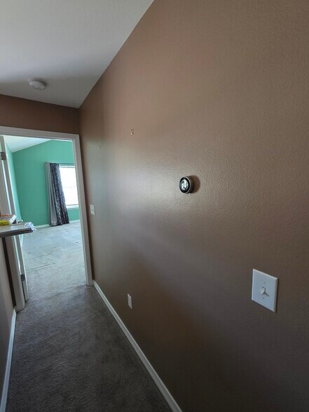 Building Photo - 713 Presscott St