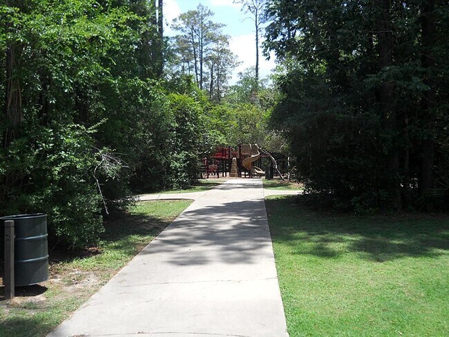 Building Photo - 26 Prairie Oak Dr