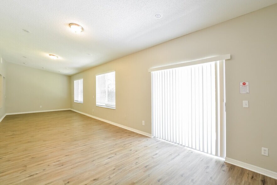 Building Photo - 2156 Pimlico St