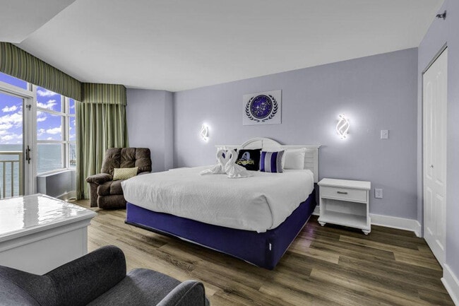 Building Photo - 2506 N Ocean Blvd