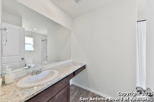 Building Photo - 1006 Pacific Monarch