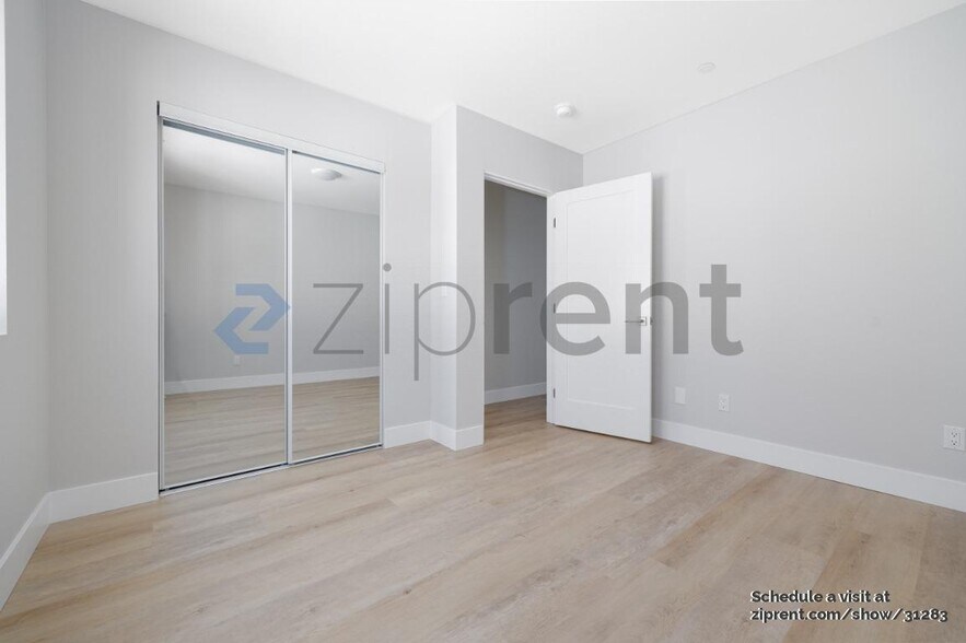 Building Photo - 2087 S El Camino Real