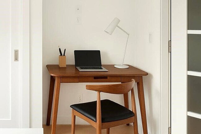 Building Photo - 335 E 22nd St