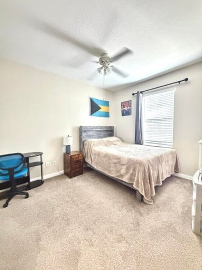 Building Photo - 488 Capistrano Dr