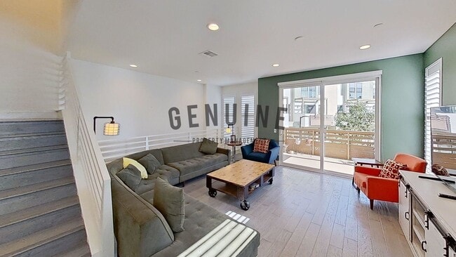 Building Photo - Coming Soon: Beautifully Furnished 3Bd 3.5Ba Condo in Costa Mesa