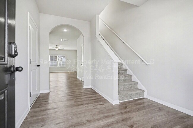 Building Photo - 4037 Stoneygreen Ln