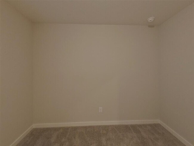 Building Photo - 4928 San Fabiano Ct