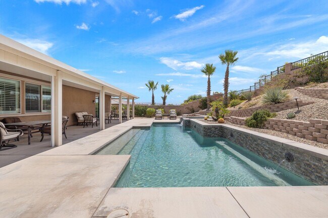 Building Photo - 73757 Picasso Dr
