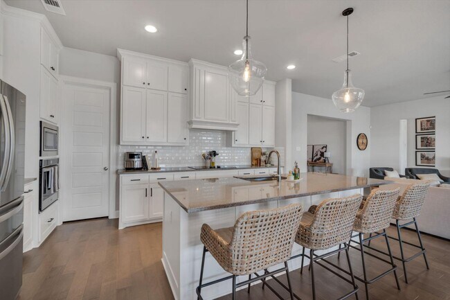 Building Photo - 4409 Dandelion Ln
