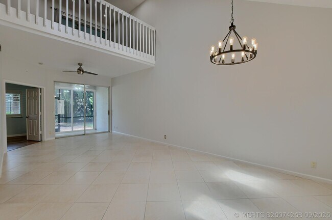 Building Photo - 23061 Aqua View