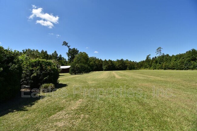 Building Photo - 1509 NC-91
