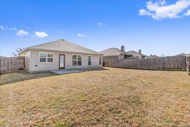 Building Photo - 326 Emerald Ridge Dr