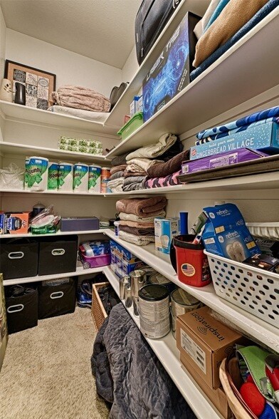 Building Photo - 3515 Washington Dr