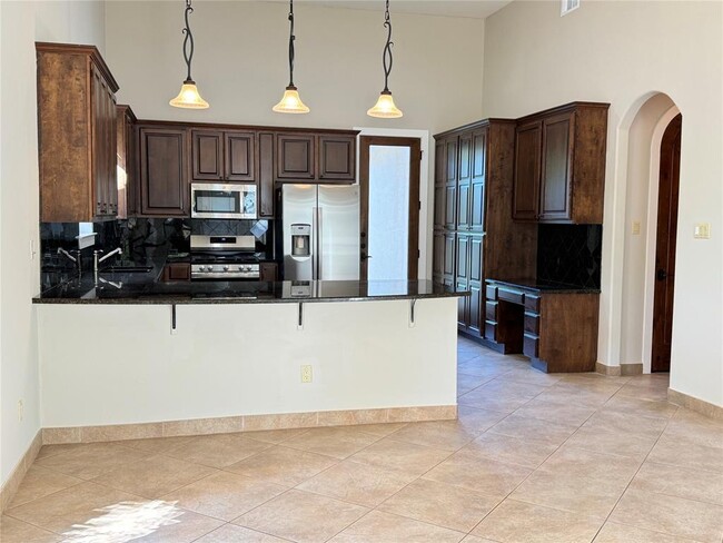 Building Photo - 15100 Lariat Trail