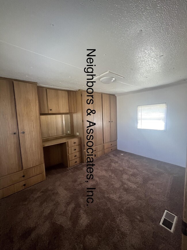 Building Photo - 30 W C Beasley Ln