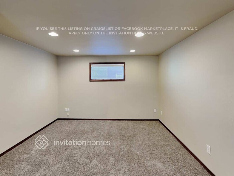 Building Photo - 4822 145th Pl NE