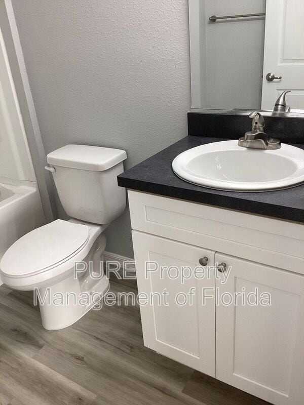 Building Photo - 6316 Pecan Course Pl