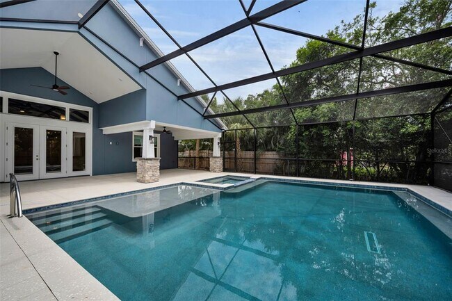 Building Photo - 522 Louden Ave