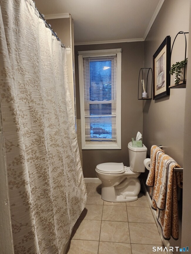 Building Photo - 158 N Main St