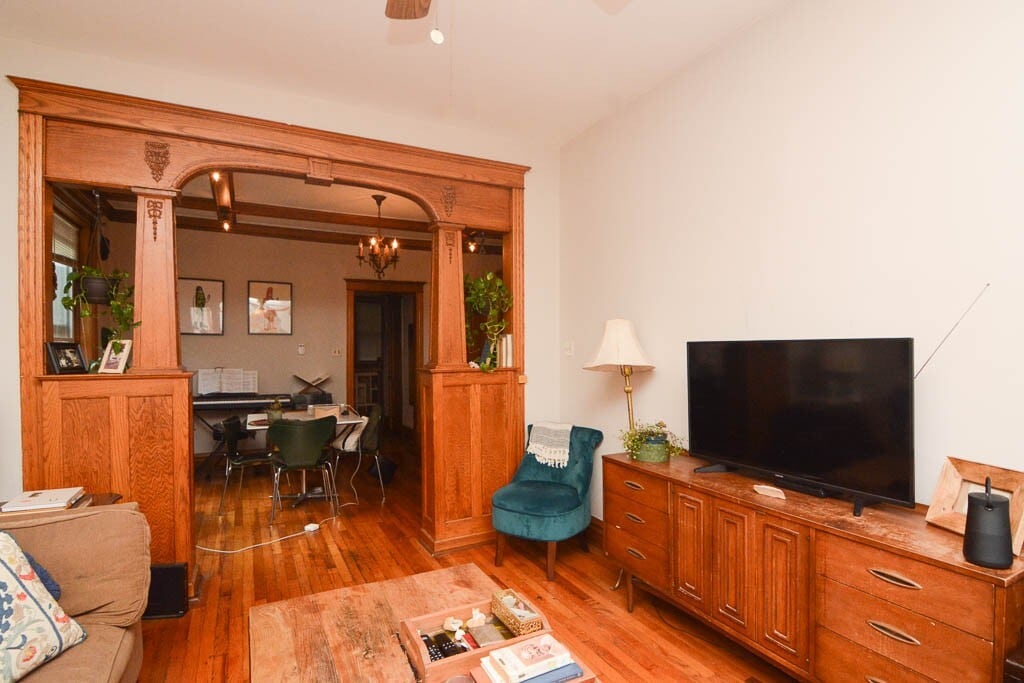 Building Photo - 2647 W Iowa St