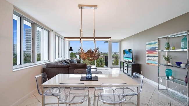 Building Photo - 4750 S Ocean Blvd