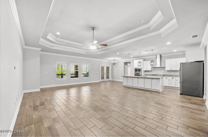 Building Photo - 148 Hidalgo Dr