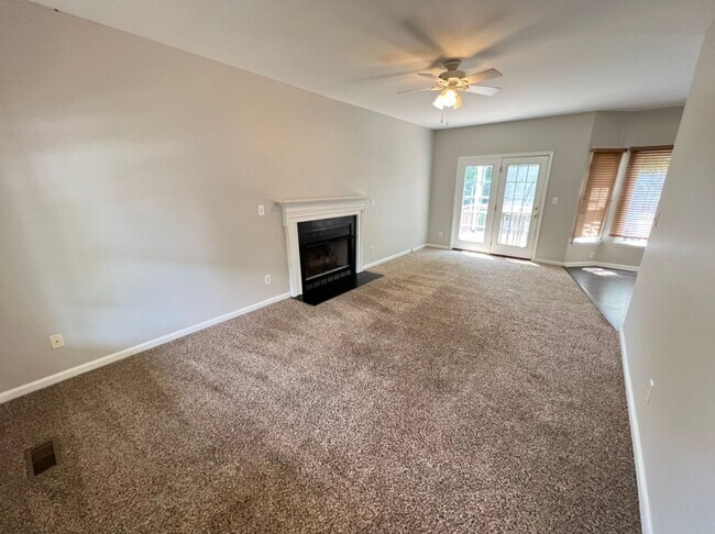 Building Photo - Cul-de-sac 4 bedroom home in Scotts Mill!