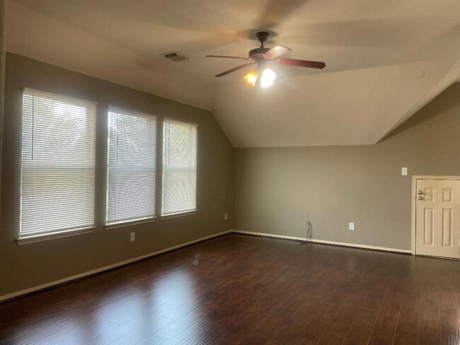 Building Photo - 8303 Kerrington Glen Dr