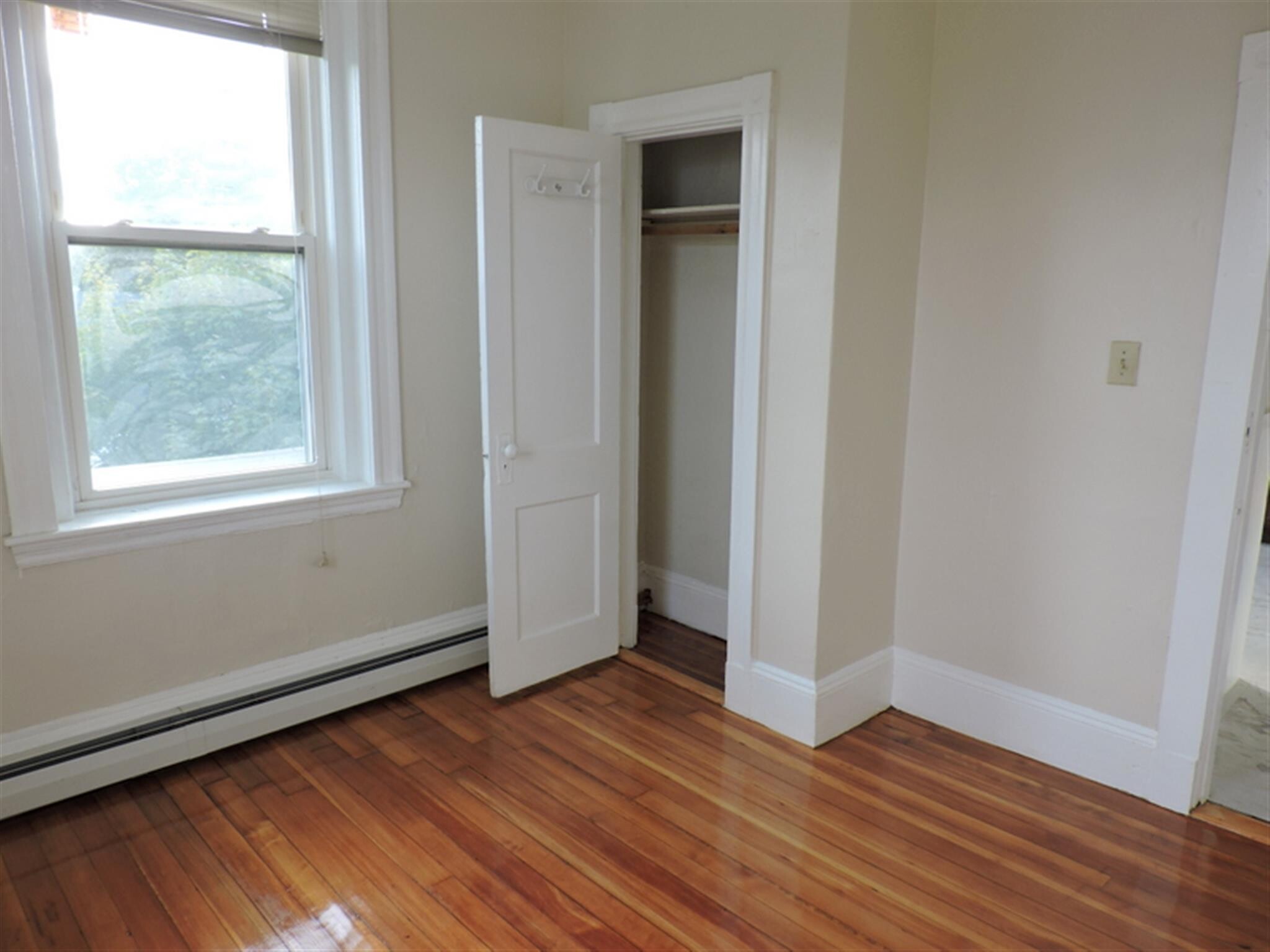 Building Photo - 274 Brookline St