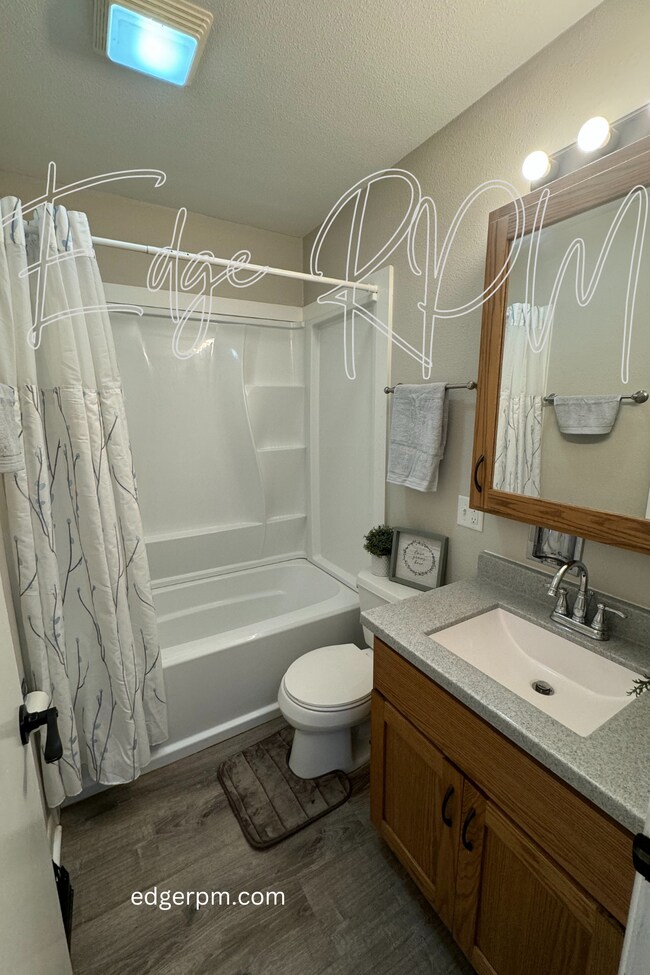 main floor bathroom - 708 Minnesota St