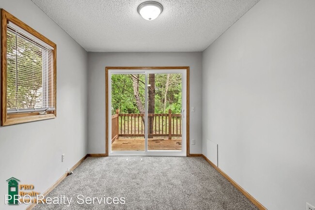 Building Photo - 3 br, 2 bath House - 7710 Greenwood Dr