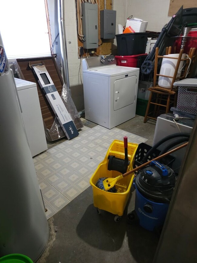 Building Photo - Ruckersville, -1 bedroom/1 bath, Terrace a...