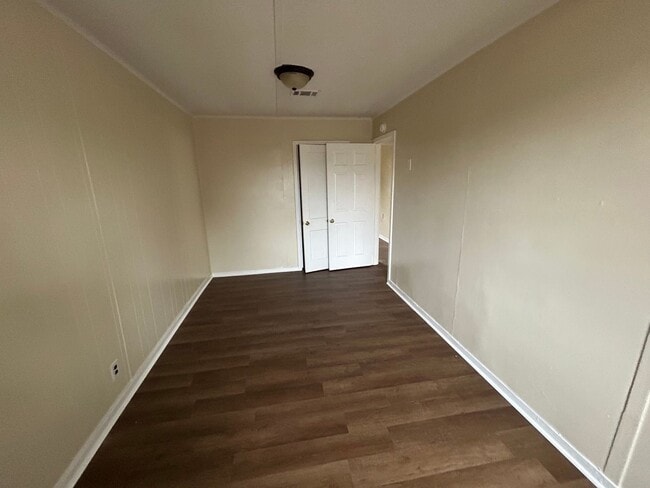 Building Photo - Home for rent