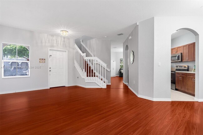 Building Photo - 4964 SW 140th Terrace