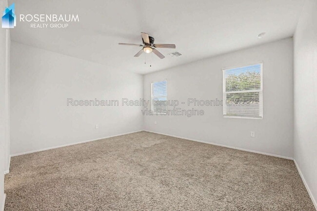 Building Photo - 2431 S 46th St