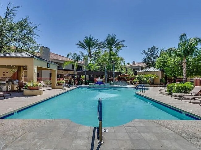 Building Photo - Furnished Condo. SCOTTSDALE SOMERSET 2 bed, 2 bath unit